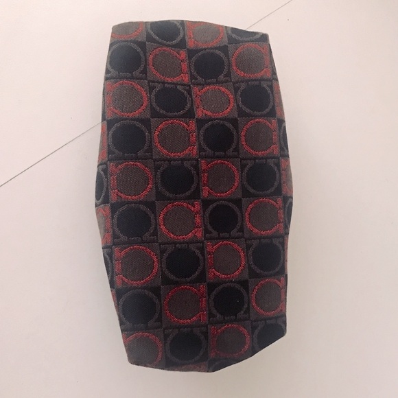 Salvatore Ferragamo Pouch - Picture 7 of 7